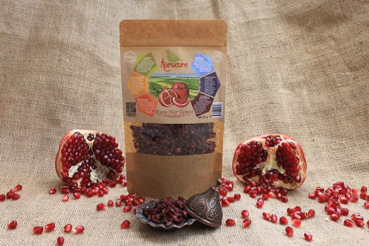 dried pomegranate arils-5